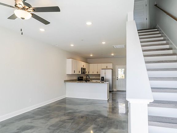 5th image of 1078 Serenity Ln #37