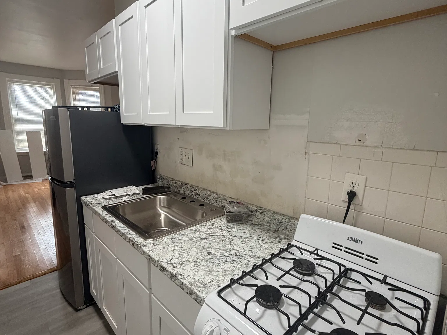 Studio, $1,295 — Photo 1