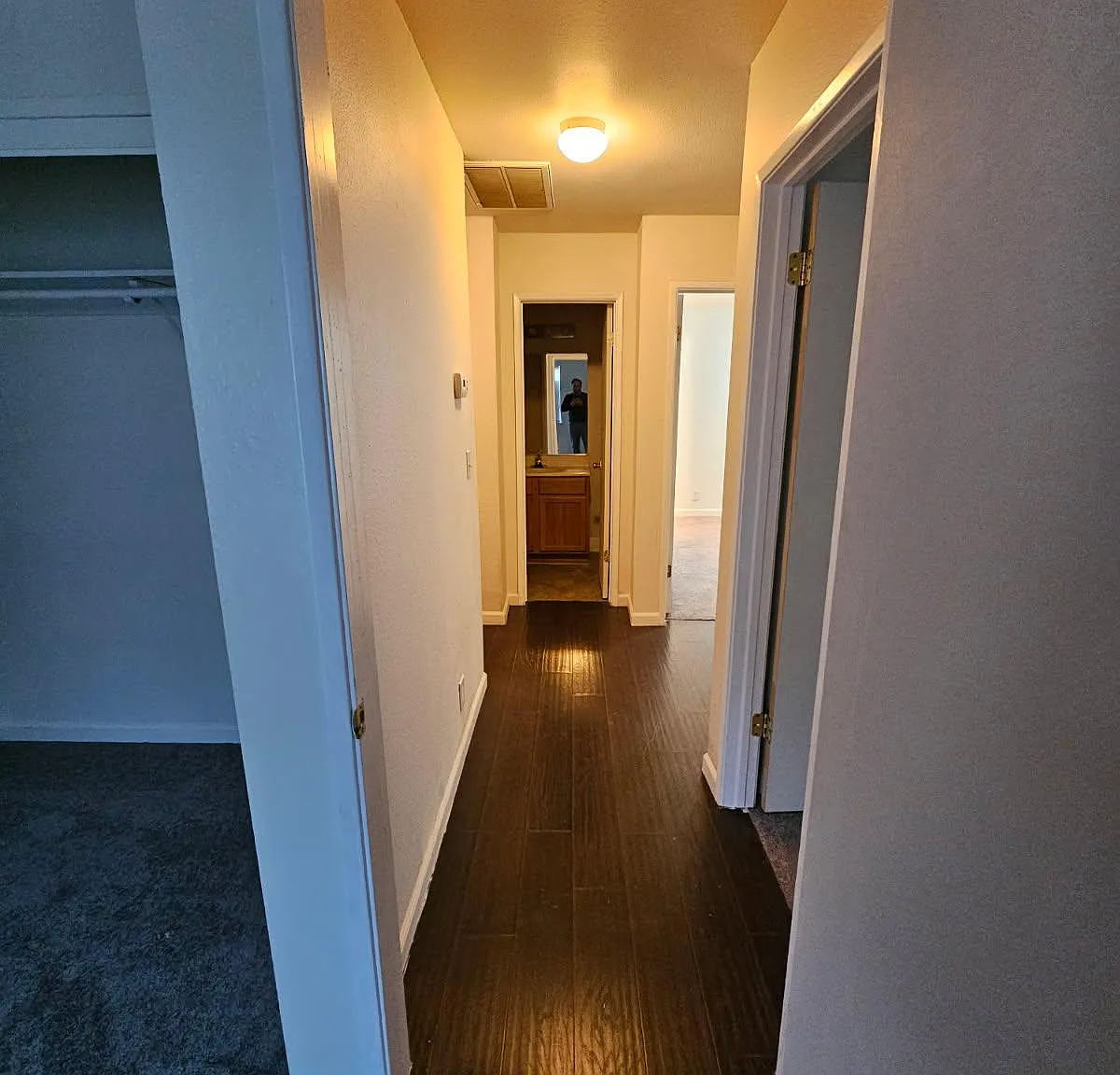 3 bed, 1204 sqft, $2,200 — Photo 4