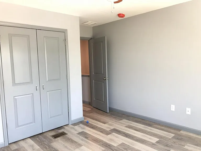 1234 Grace Ave — Photo 23