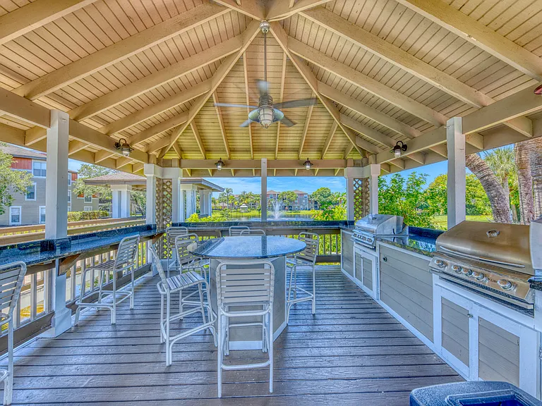 Outdoor kitchen