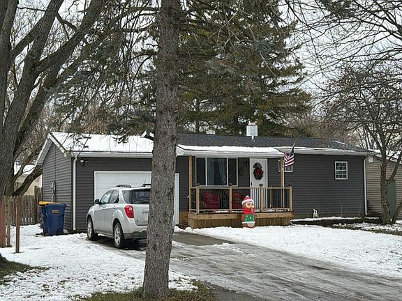3rd image of 342 E Rising St