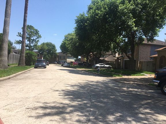 4th image of 2045 Wildwood Ridge Dr