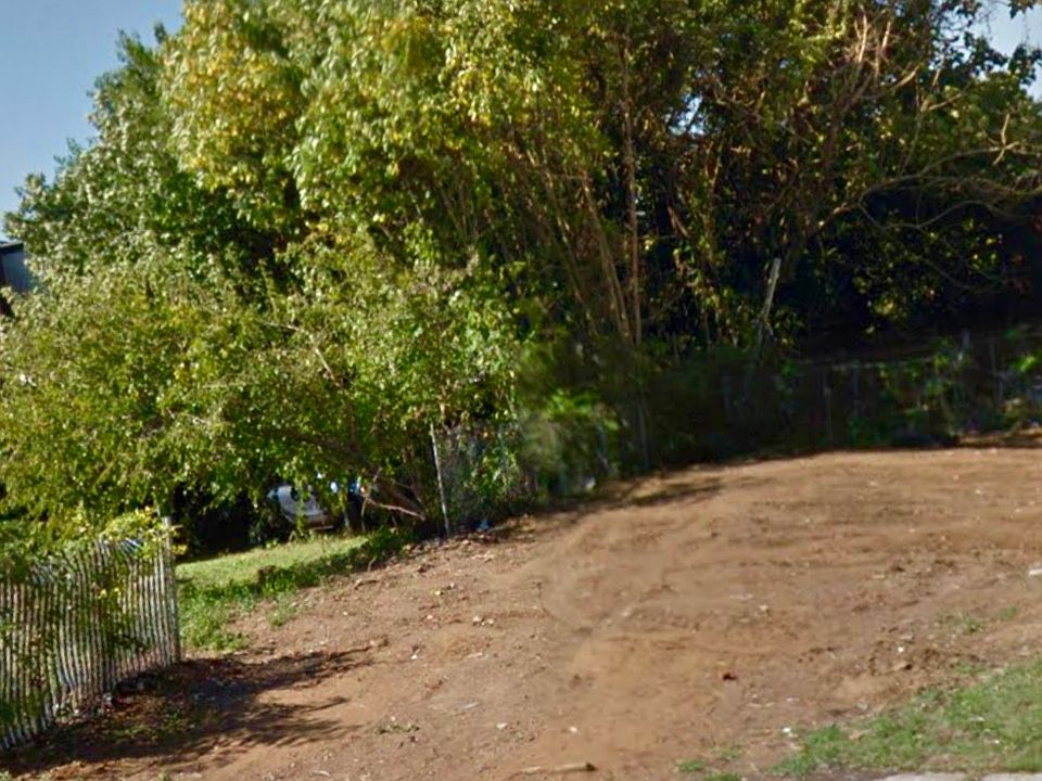 1st image of 1112 N 39th St