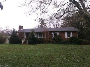 3774 Watkins St, Walkertown, NC 27051