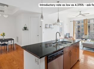 711 Cosmopolitan Dr Unit 300, Atlanta, GA