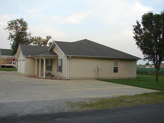3rd image of 108 S Elder St #108