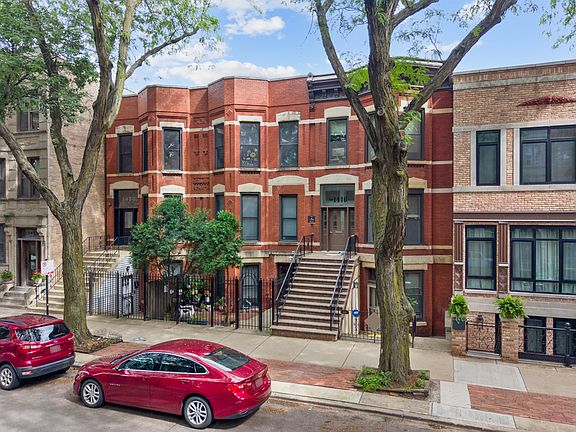 3rd image of 1446 W Lexington St