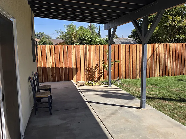 Mescale Rd — Photo 4