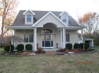 1750 Bowen Rd, Elma, NY 14059