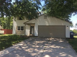 140 Meadow Creek Blvd, Whiteland, IN 46184