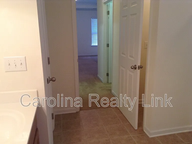 7228 Handon Ln — Photo 16