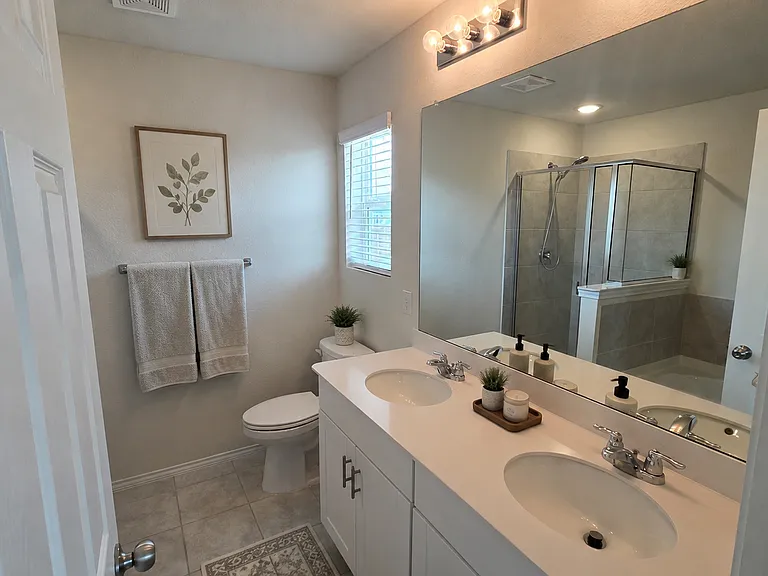 1121 Waggoner Dr — Photo 26