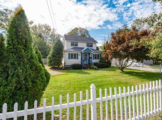 328 Pulaski Rd, Kings Park, NY 11754