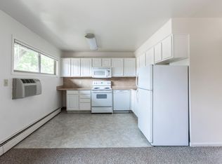 315 Ellis Ave #20, Iowa City, IA 52246