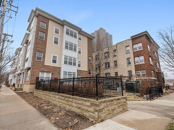 5th image of 310 E 18th St APT 201