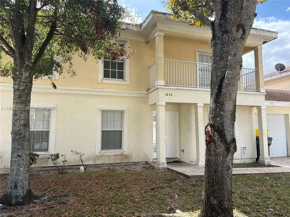 3836 Dove Landing Rd, West Palm Beach, FL 33403