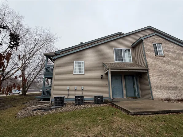 2404 Windward Blvd, Champaign, IL 61821