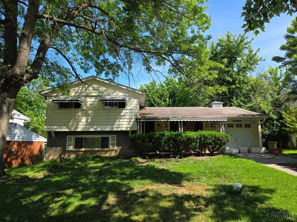 926 Goodhue Cir, Cincinnati, OH 45240