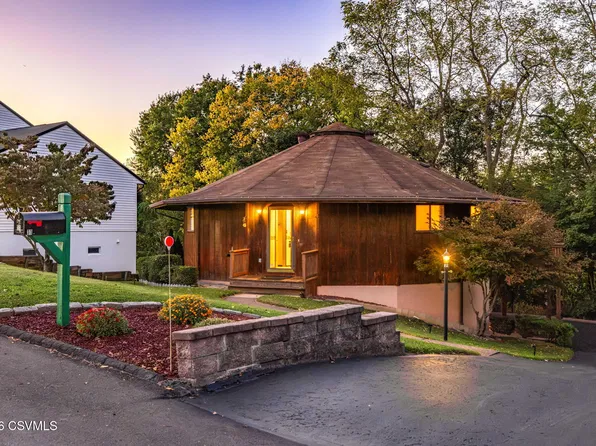 31 Old Orchard Rd, Milton, PA 17847
