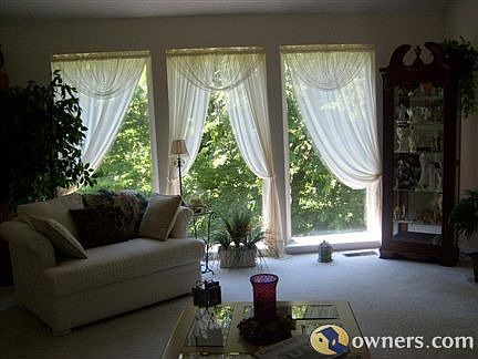 BEAUTIFUL VIEW OF GREENSPACE FROM GREAT RM