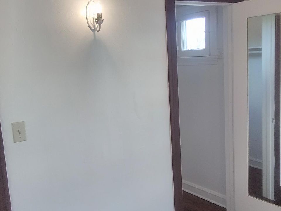 2nd image of 132 Falcon Ave