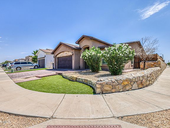 3rd image of 2100 Robert Drennan Pl