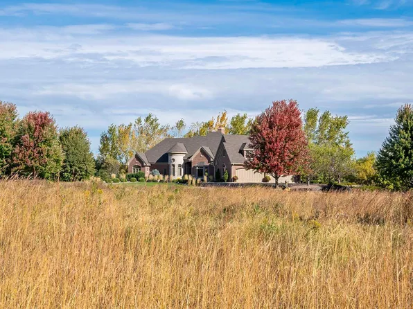 130 Bergamot Dr, Hamel, MN 55340