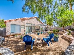 8421 Honeywood Cir, Las Vegas, NV 89128