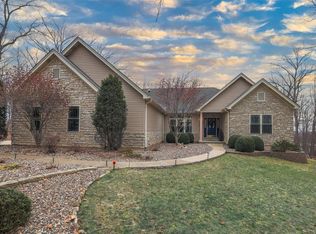 2132 Meadow Valley Dr, Innsbrook, MO 63390
