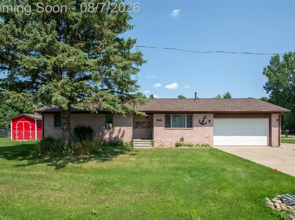 7117 Ontario St, Port Sanilac, MI 48469