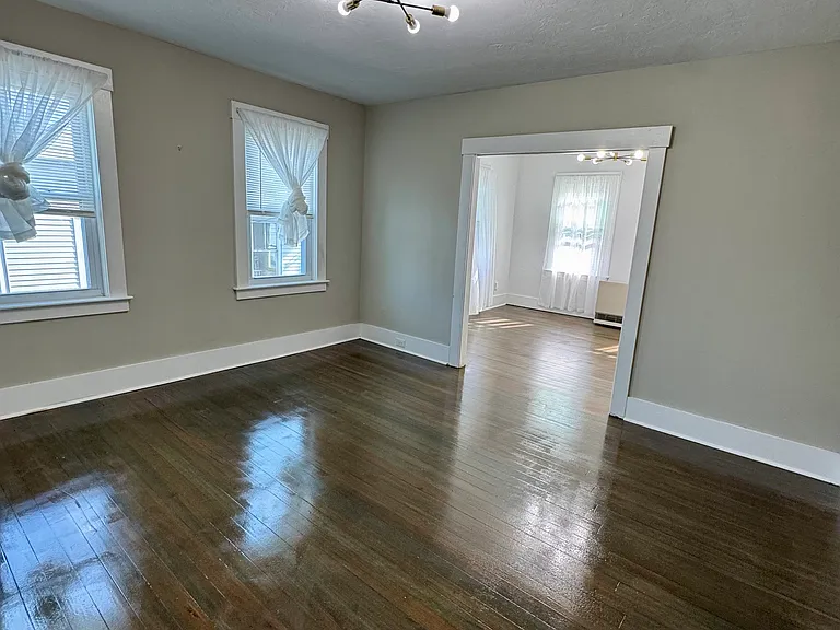 39 Cliff St #2 — Photo 4