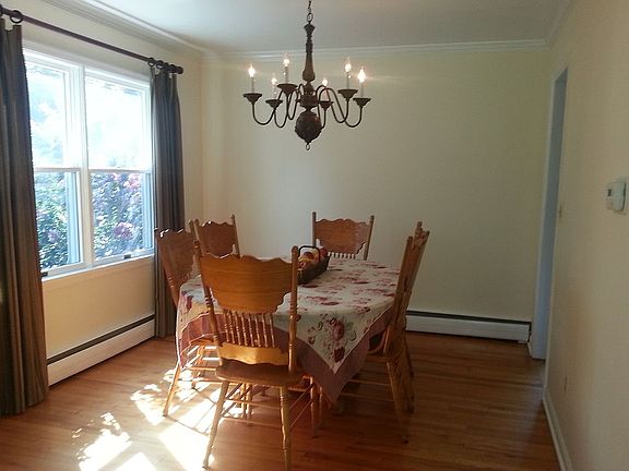 dining room  - fl 2