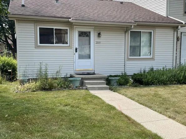 2059 La Mer Ln, Haslett, MI 48840