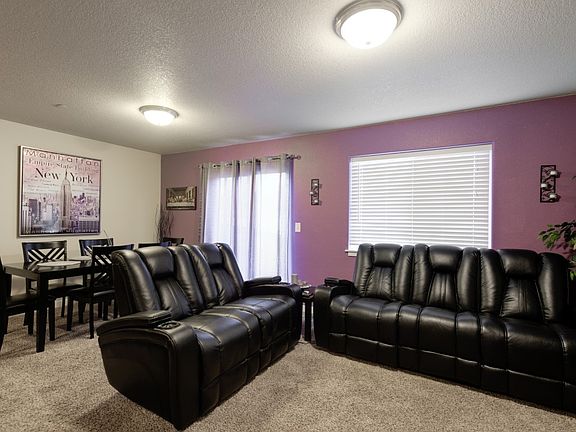 4th image of 853 NE 109th Ct