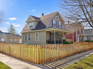453 Orchard St, Elgin, IL