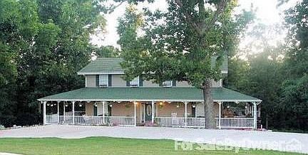 1st image of 17048 Sweet Springs Cir