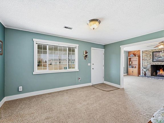 5th image of 5215 N Arden Rd