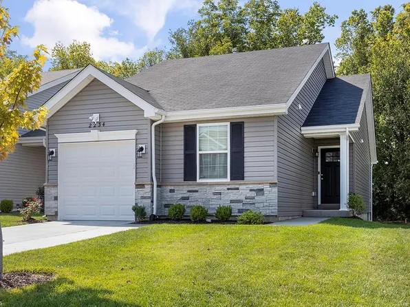 915 Black Bear Dr, House Springs, MO 63051