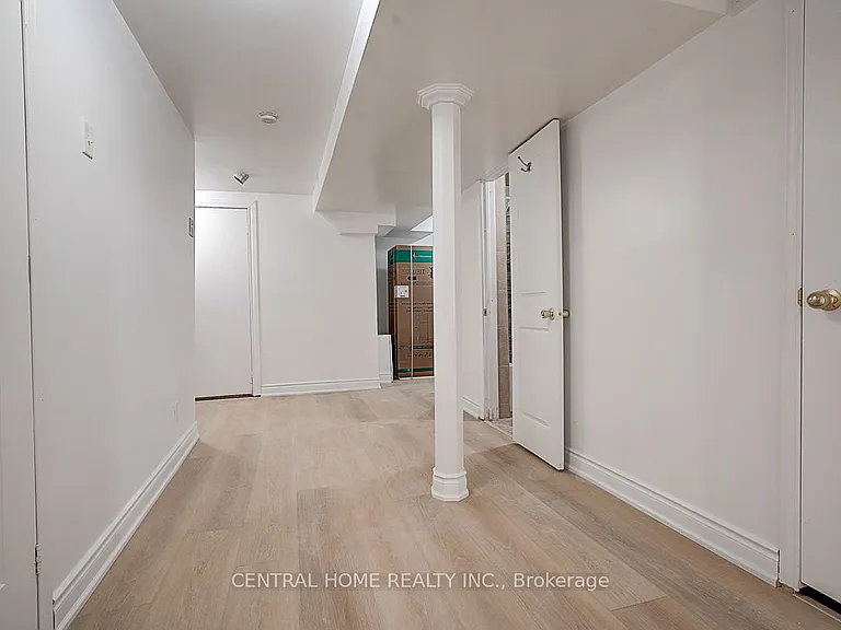 47 Stella Dr #BASEMENT — Photo 6