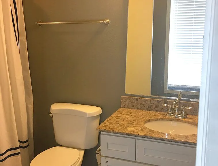 31 E Center St — Photo 29