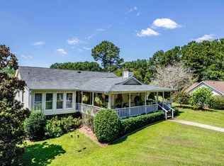 1021 Twin Rivers Ln, Greensboro, GA 30642