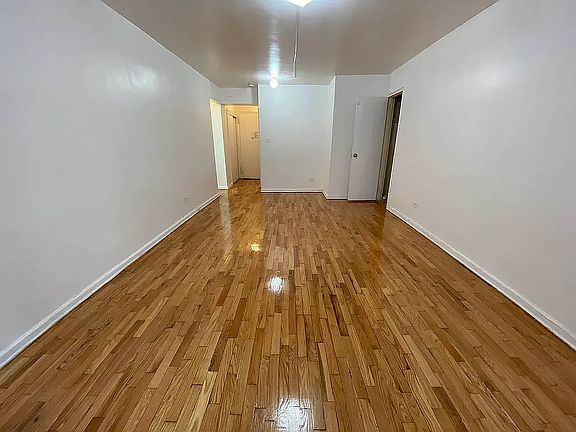 3rd image of 7140 112th St #51