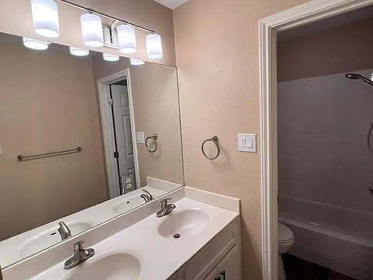 13330 Water Oak Ln #A — Photo 18