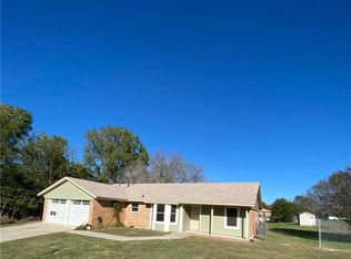 183 Hawk Ln, Kempner, TX 76539