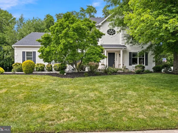 278 Cinnabar Ln, Yardley, PA 19067