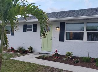 21527 Fairway Ave, Pt Charlotte, FL 33952