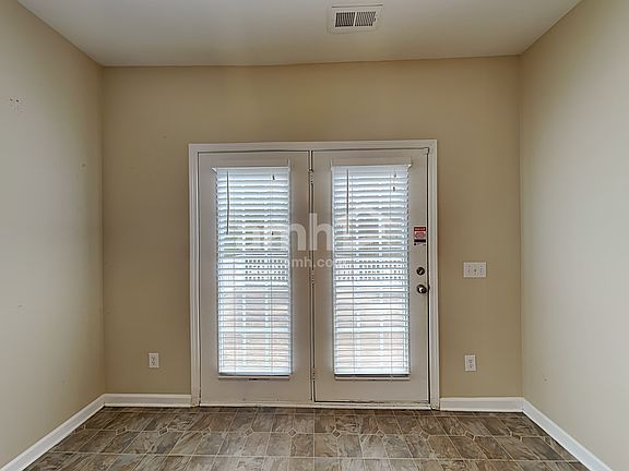 5th image of 8411 Laurel Run Dr