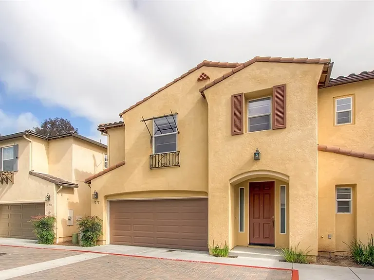 4212 Avenida Arroyo — Photo 3