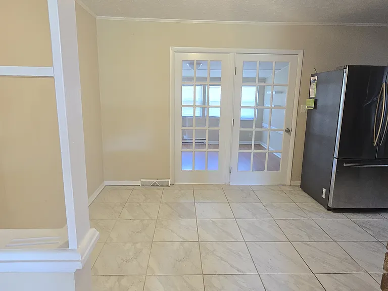 Entering Kitchen
